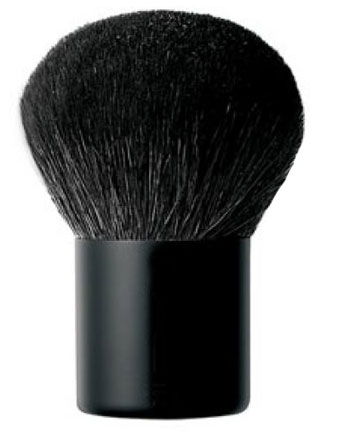 Kabuki makeup brush for the face Kabuki makeup brush for the face